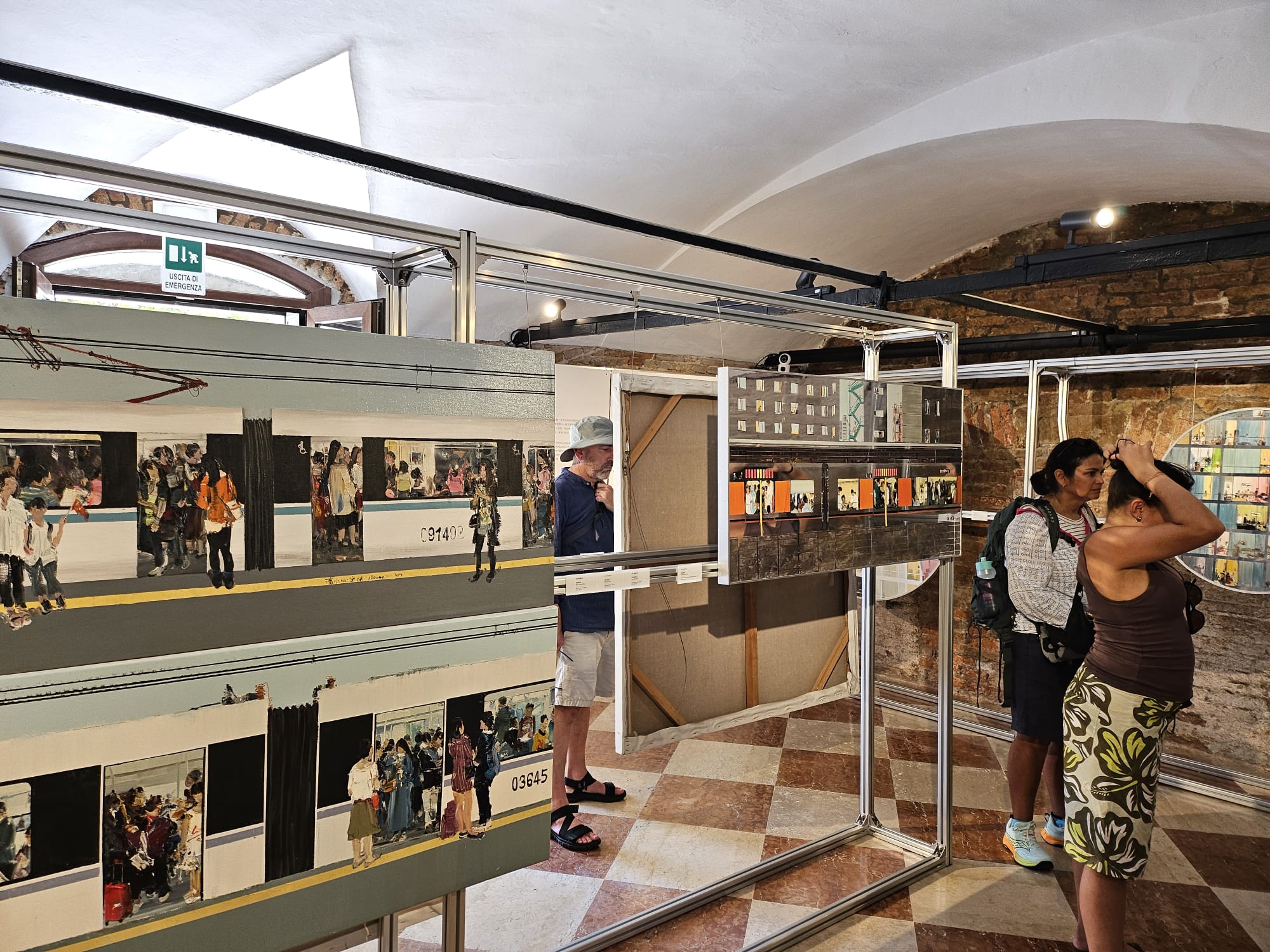 Exhibition presentation and public encounter